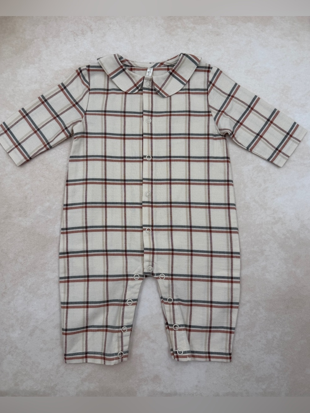 🆕 Rylee + Cru Beige Plaid Long-Sleeve Romper with Collar